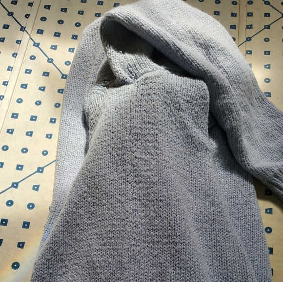 Lauren Conrad Blue Penguin  Sweater - Picture 14 of 16